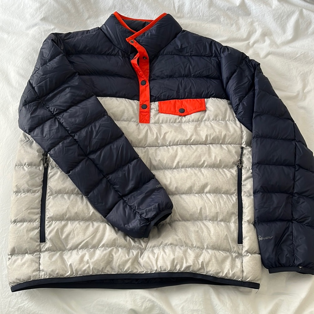 Women’s down puffer